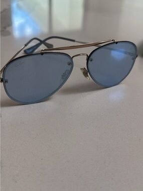 Ray-Ban Aviator Sunglasses - Blue Lenses with Gold Frame